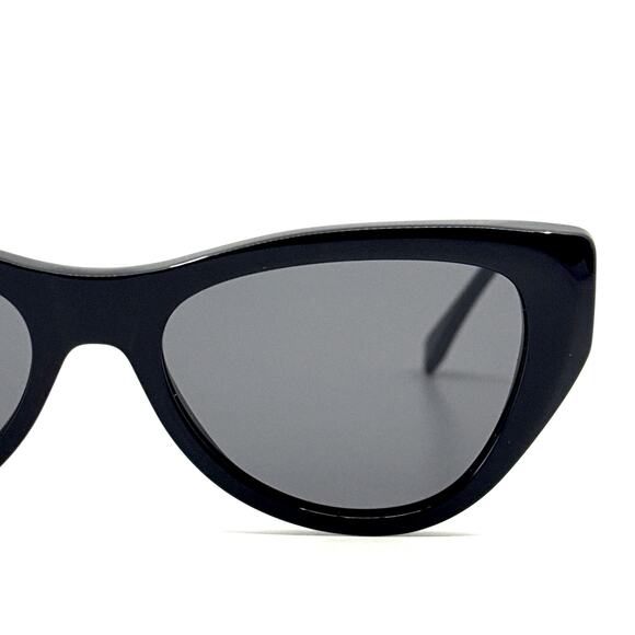 New, FENDI Sunglasses FE40149I 01A Authentic - Picture 5 of 13